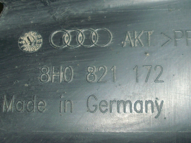 AUDI A4 CABRIO 2002-2006 - 8H - podběh pravý přední