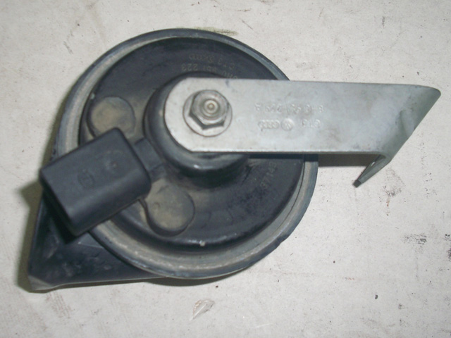 AUDI A4 CABRIO 2002-2006 - 8H - klakson