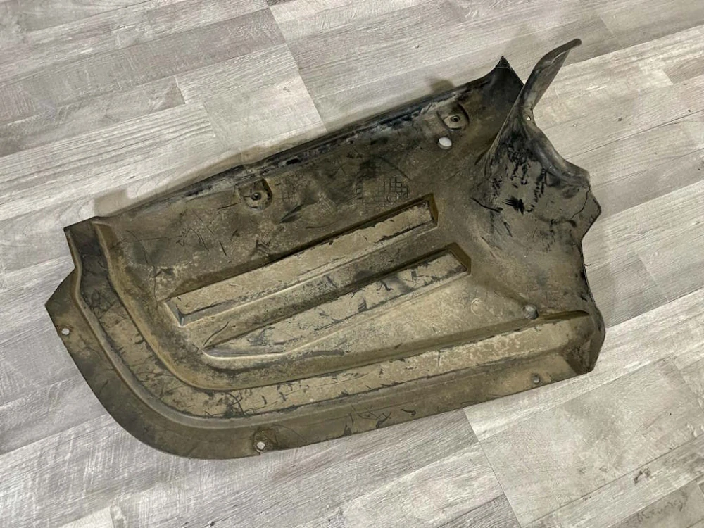 VW PASSAT B6 - 3C - 2005-2010 - plast nárazníku PZ - KOMBI - 3C0825216B