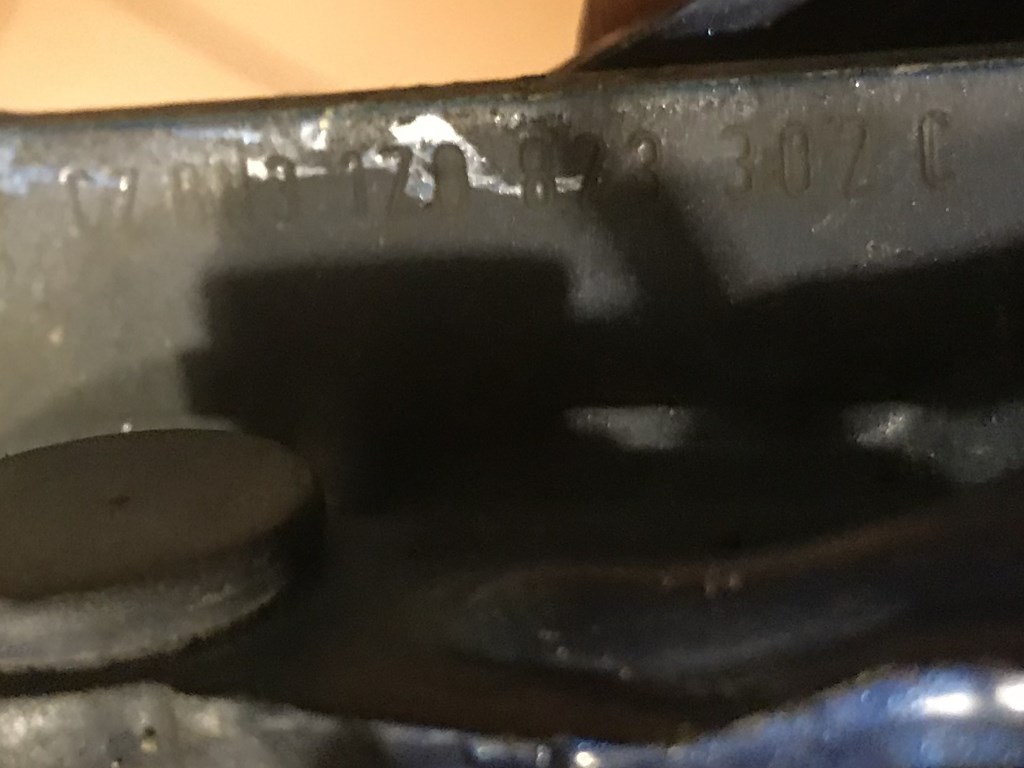 ŠKODA OCTAVIA 2 - 1Z - 2004-2009 - panty kapoty L+P