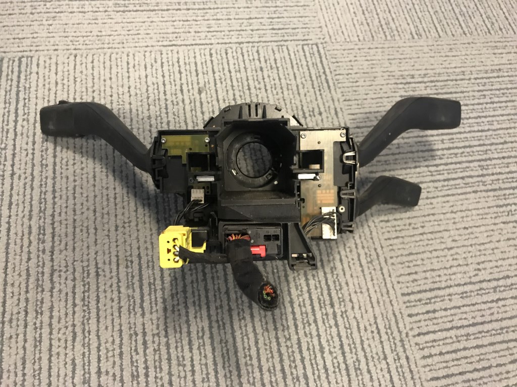 VW PASSAT B6 - 3C - 2005-2010 - páčky pod volant - TEMPOMAT