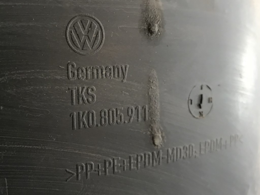 VW GOLF 5 - 1K - 2003-2009 - nadkolí LP spodní - 1K0805911