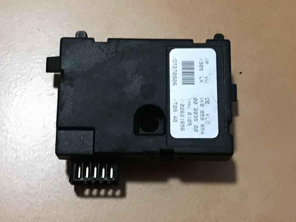 ŠKODA OCTAVIA 2 - 1Z - 2004-2009 - čidlo úhlu řízení - 1K0959654