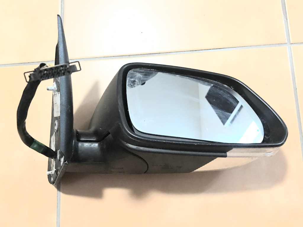 ŠKODA OCTAVIA 2 - 1Z - 2004-2009 - zrcátko PP - matné