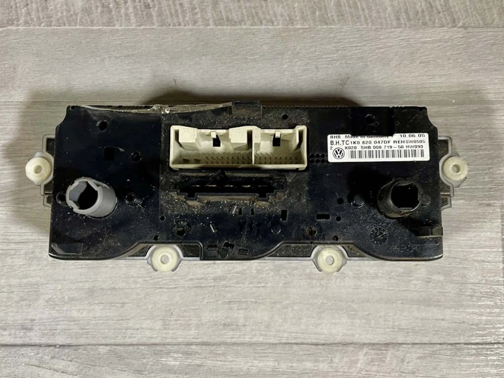 VW GOLF 5 - 1K - 2003-2009 - klima panel - 1K0820047DF