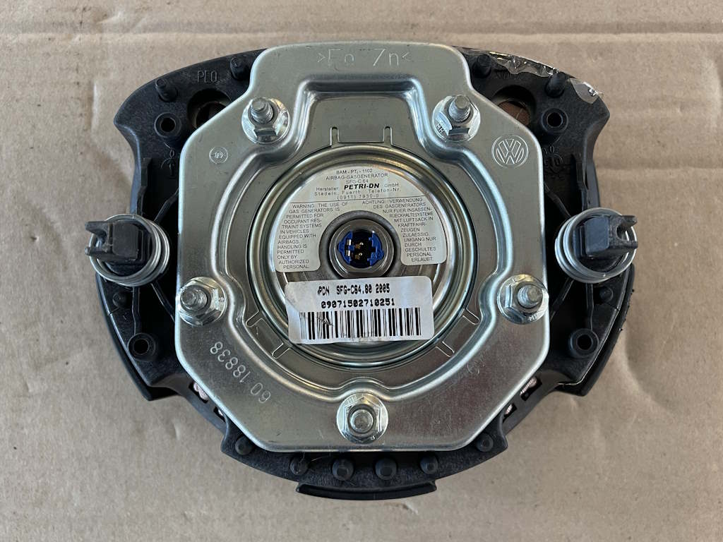 VW TOURAN - 1T - 2003-2010 - airbag řidič - 4 ram - 1T0880201A