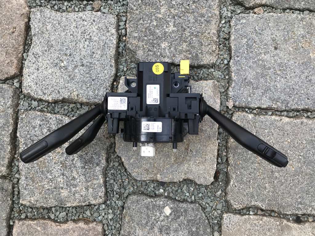 VW PASSAT B6 - 3C - 2005-2010 - páčky pod volant - TEMPOMAT