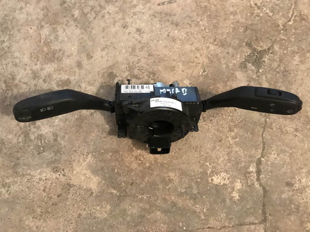 ŠKODA FABIA 2 - 5J - 2007-2014 - páčky pod volant - 7H0953503BL