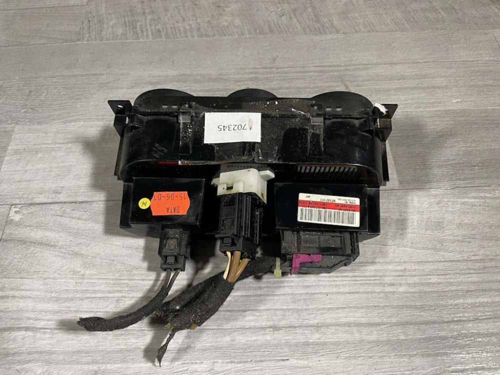 SEAT ALHAMBRA - 7M - 1996–2010 - klima panel - 7M8907049A