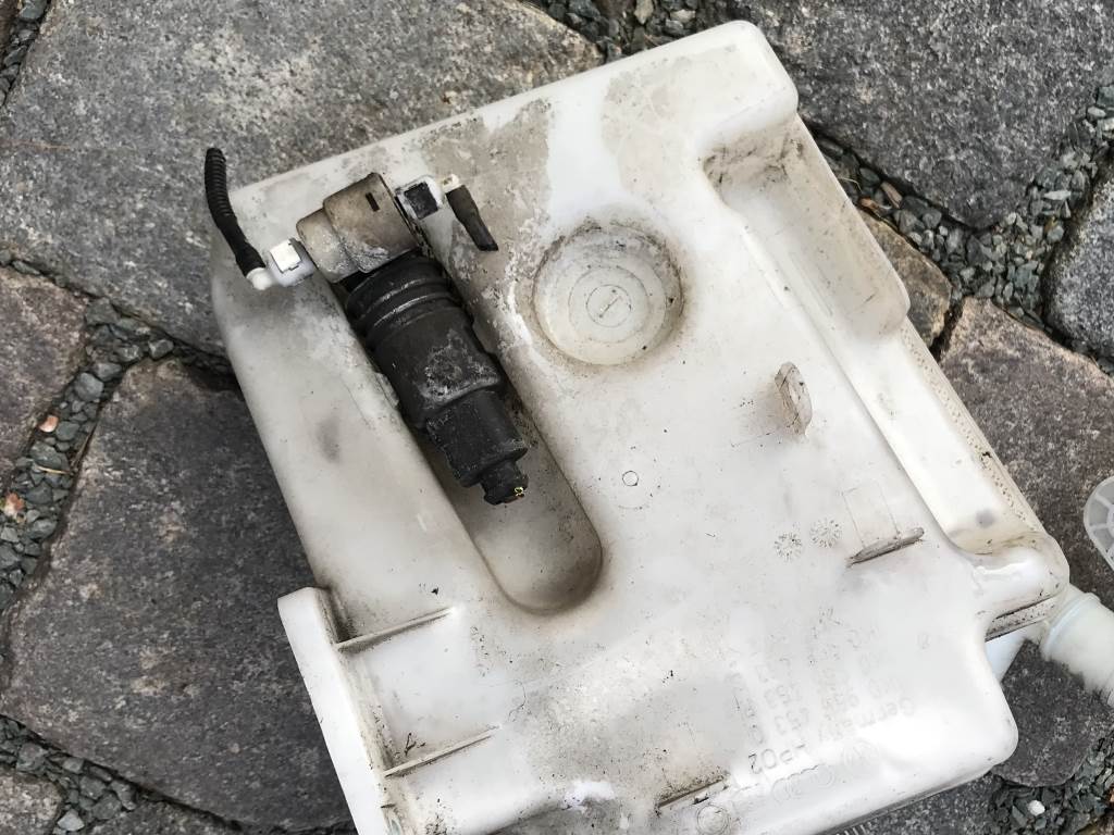 ŠKODA OCTAVIA 2 - 1Z - 2004-2009 - nádobka ostřikovačů - 1K0955453Q