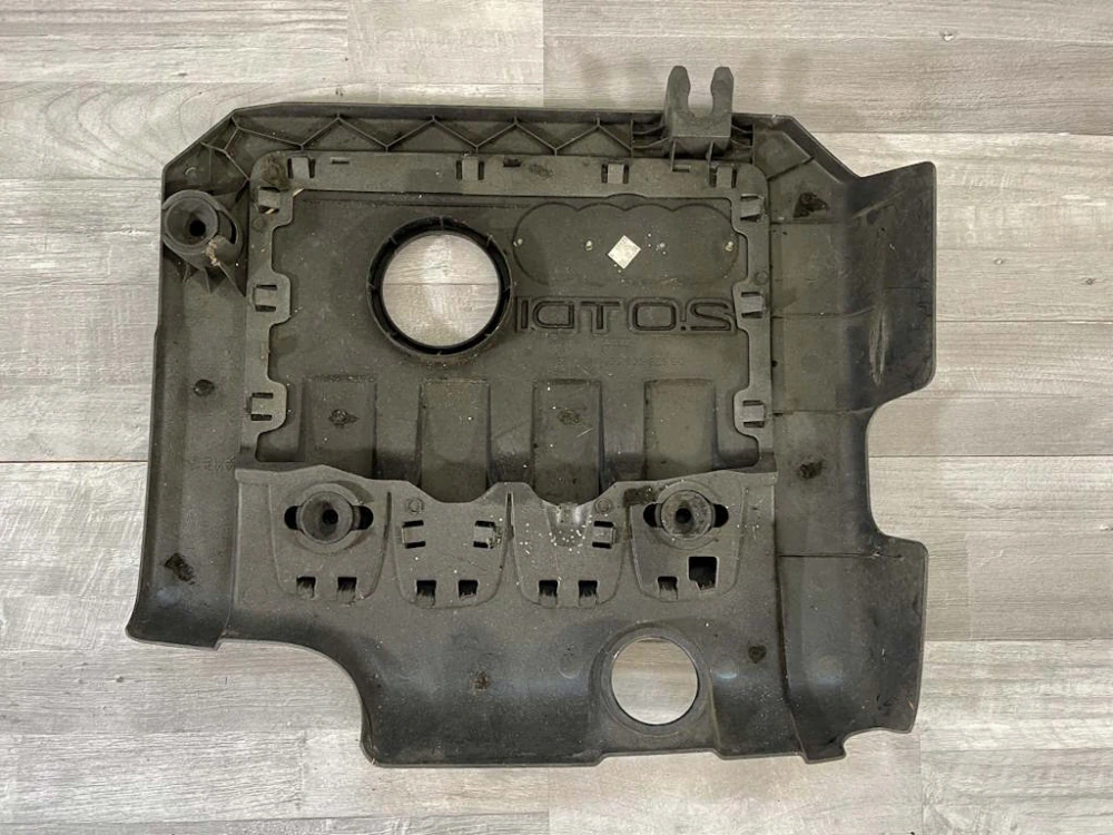 AUDI A4 - 8E - 2005-2008 - FACELIFT - kryt motoru 2.0 TDI