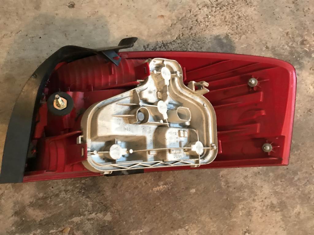 AUDI A3 - 8P - 2003-2012 - světlo LZ - 4DV HATCHBACK - 8P0945095A