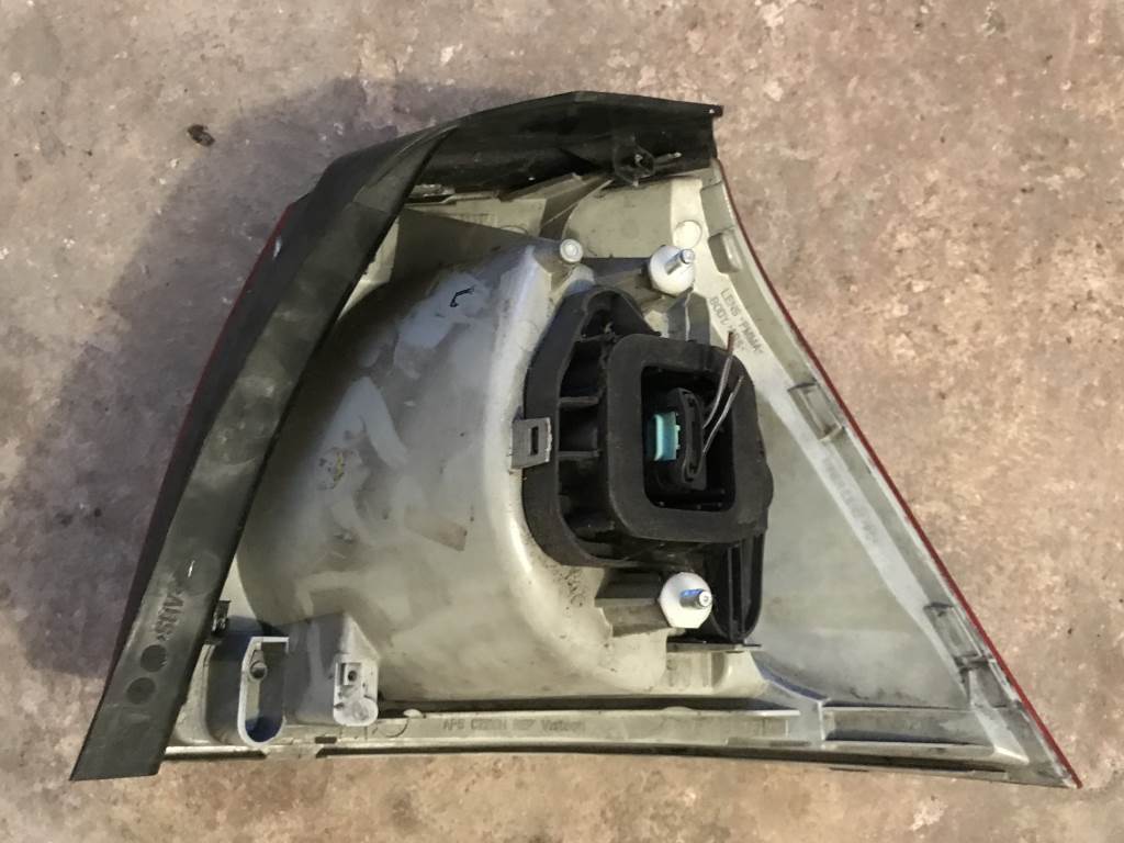 VW GOLF 5 - 1K - 2003-2009 - světlo LZ - 1K6945095E