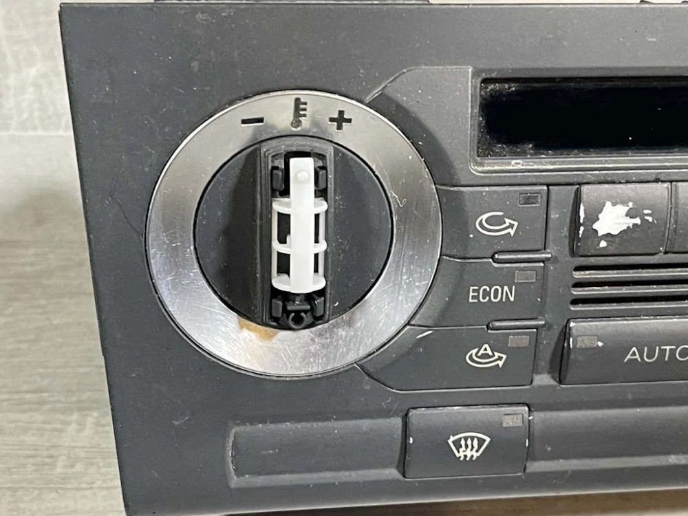 AUDI A3 - 8P - 2003-2012 - klima panel - 8P0820043H