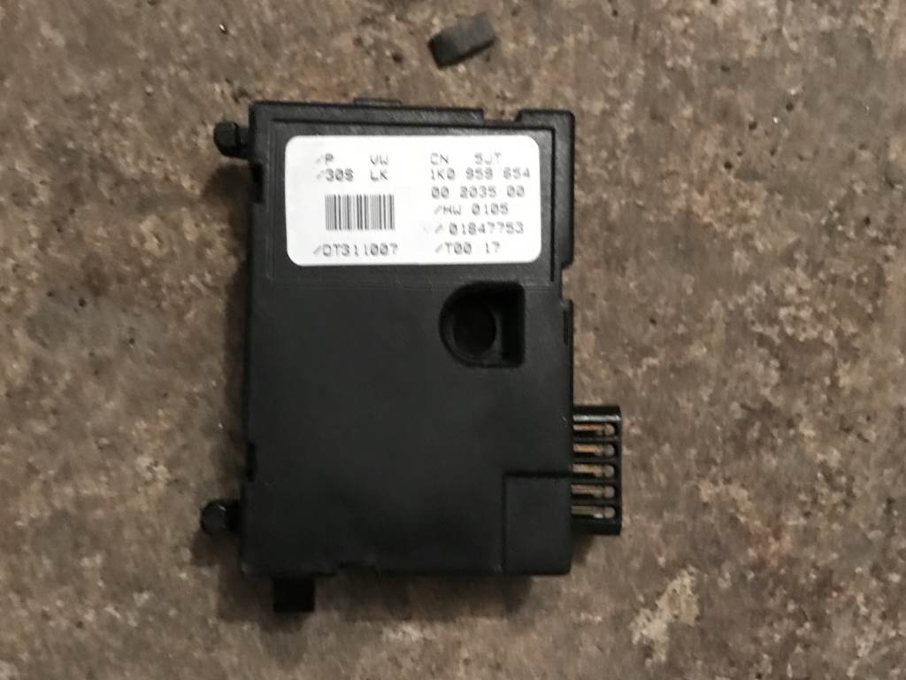 ŠKODA OCTAVIA 2 - 1Z - 2004-2009 - čidlo úhlu řízení - 1K0959654