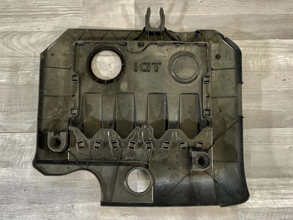 ŠKODA OCTAVIA 2 - 1Z - 2004-2009 - kryt motoru 1.9 TDI - BXE