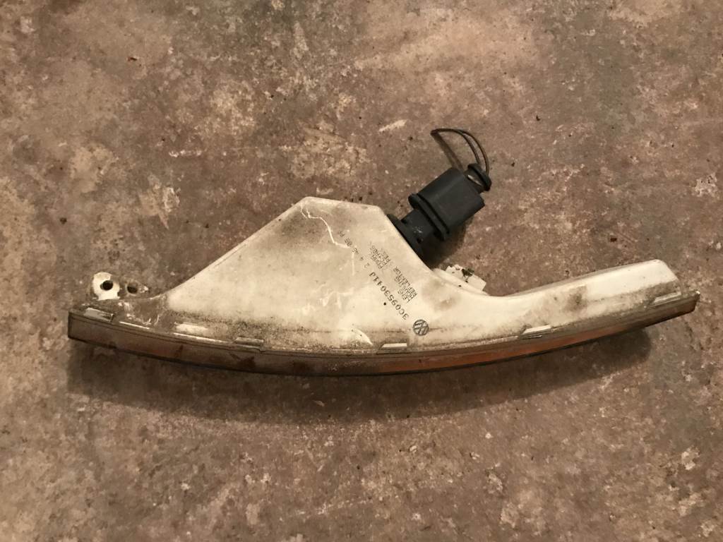 VW PASSAT B6 - 3C - 2005-2010 - blikač LP - oranžový - 3C0953041J