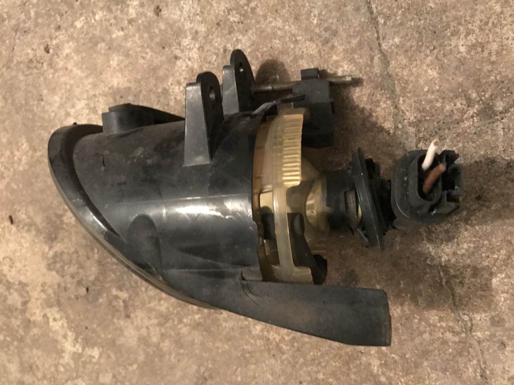 VW PASSAT B6 - 3C - 2005-2010 - mlhovka LP