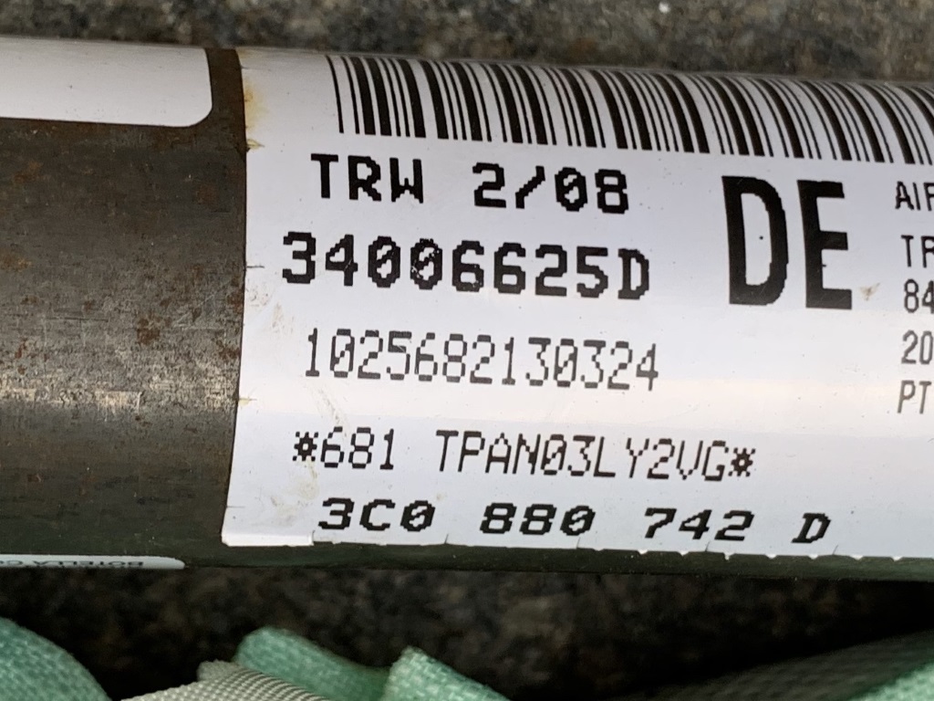 VW PASSAT B6 - 3C - 2005-2010 - airbag stropni P - 3C0880742D