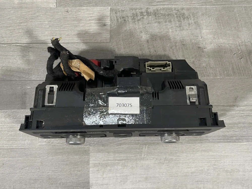 AUDI A6 - 4F - 2005-2011 - klima panel - 4F2820043P