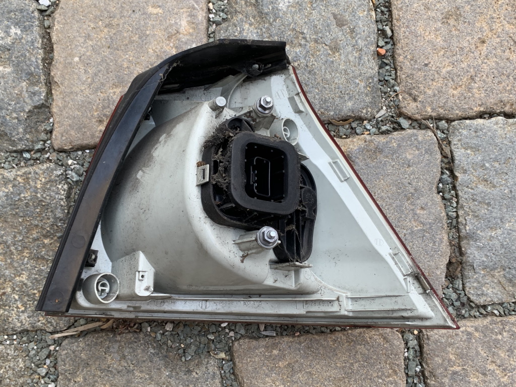 VW GOLF 5 - 1K - 2003-2009 - světlo LZ - 1K6945095N