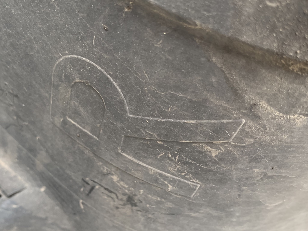 VW PASSAT B6 - 3C - 2005-2010 - nadkolí spodní + horní PP - 3C0805978 3C0805912