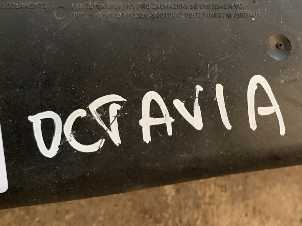 ŠKODA OCTAVIA 2 - 1Z - 2004-2009 - airbag sedalo LP - 1K4880241