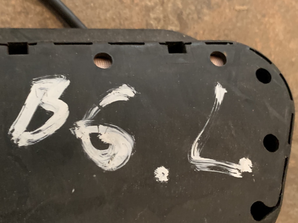 VW PASSAT B6 - 3C - 2005-2010 - airbag sedalo LP - 3C0880241C