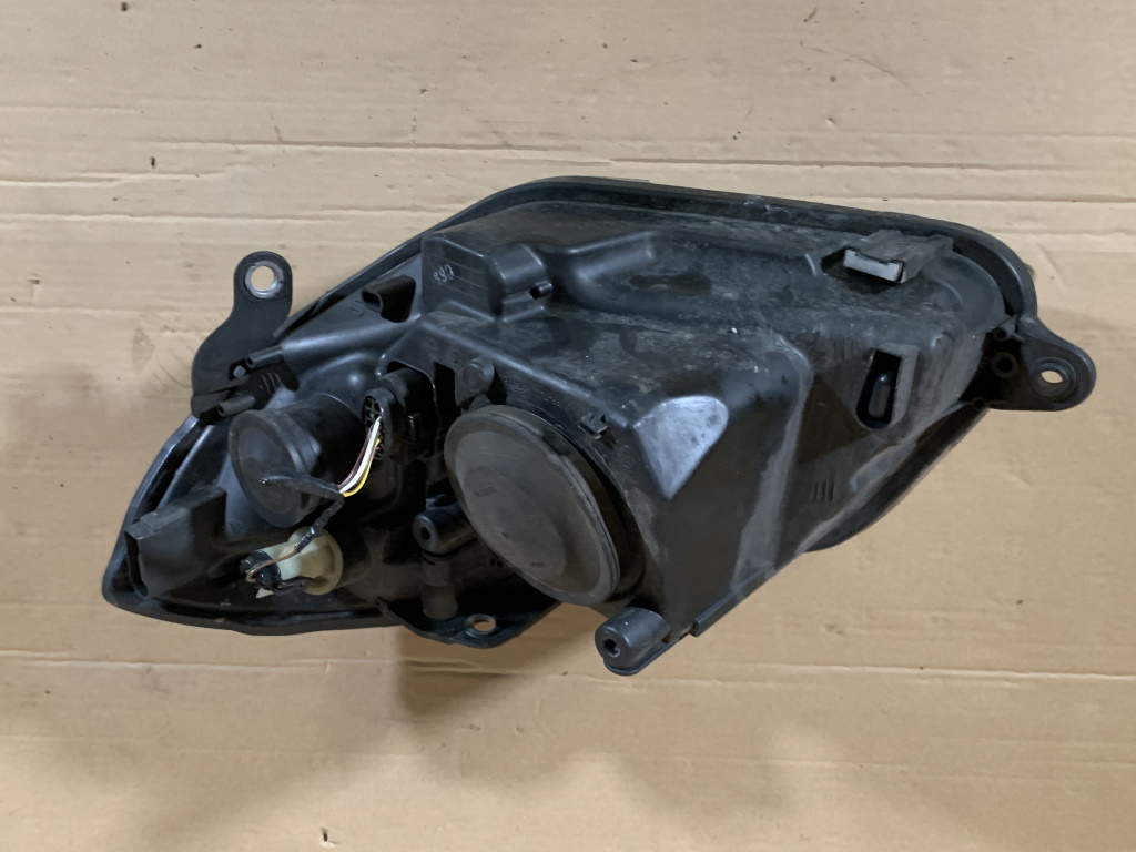 ŠKODA FABIA 2 - 5J - 2007-2014 - světlo PP - ANGLIE