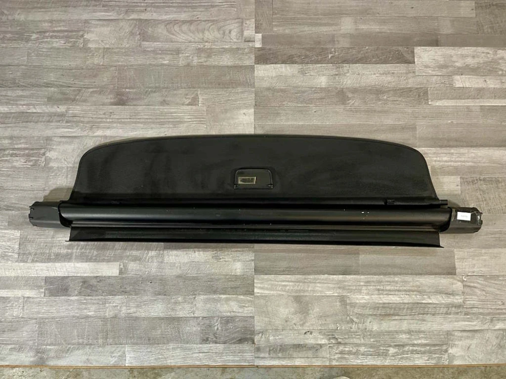 VW PASSAT B6 - 3C - 2005-2010 - roleta kufru KOMBI - 3C9867871G