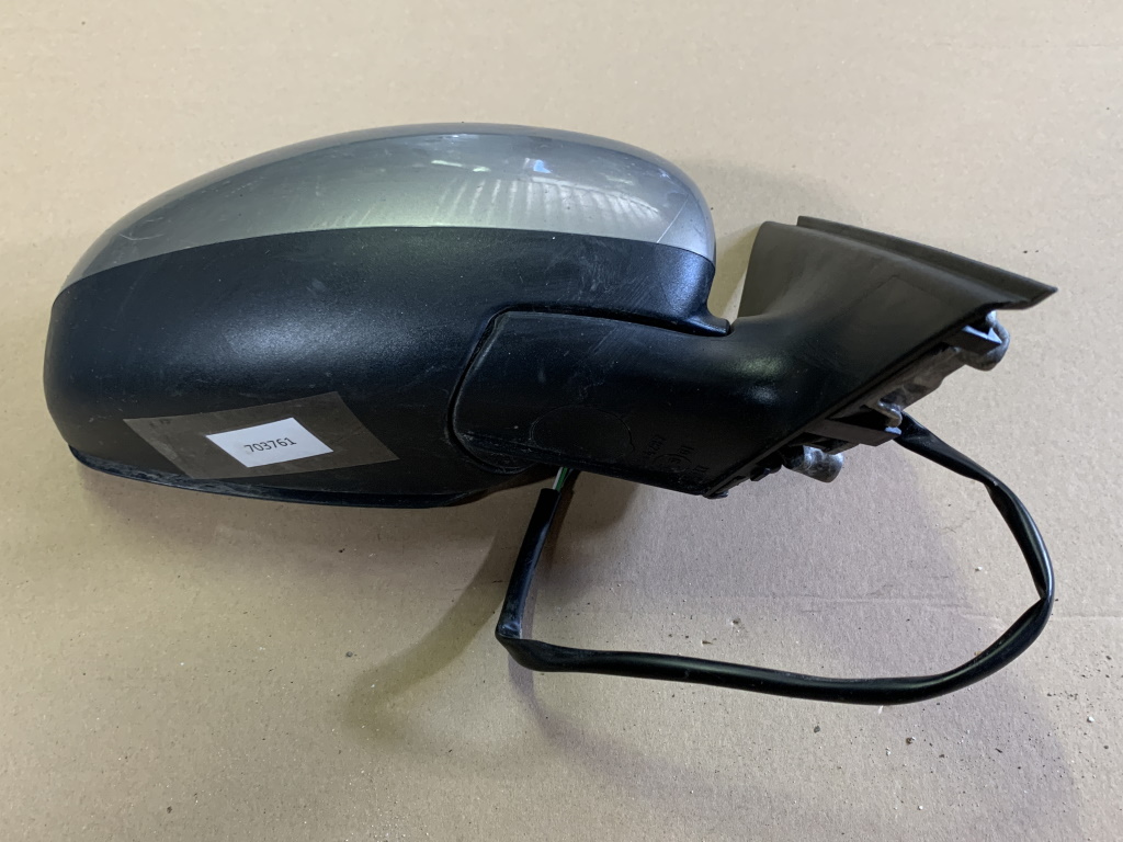 ŠKODA FABIA 2 - 5J - 2007-2014 - zrcátko PP - 9202