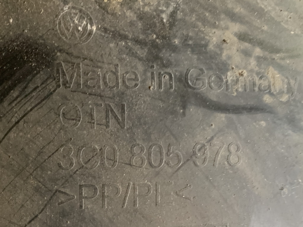 VW PASSAT B6 - 3C - 2005-2010 - nadkolí spodní + horní PP - 3C0805978 3C0805912