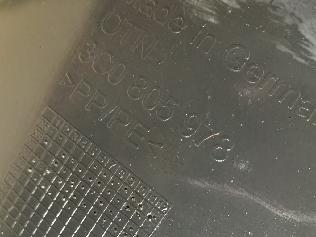 VW PASSAT B6 - 3C - 2005-2010 - nadkolí spodní + horní PP - 3C0805978 3C0805912