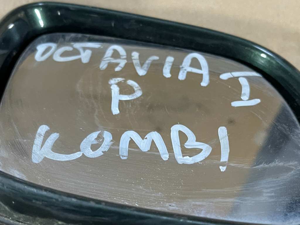 ŠKODA OCTAVIA 1 - 1U - 1996-2010 - zrcátko PP - F8C