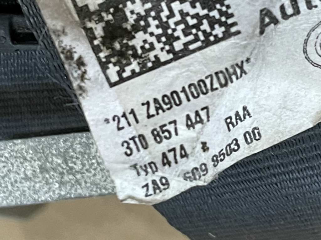 ŠKODA SUPERB 2 2008-2015 - 3T - pás PZ/LZ - 3T0857447