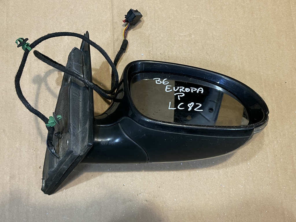 VW PASSAT B6 - 3C - 2005-2010 - zrcátko PP - 6 PIN - LC8Z - EU