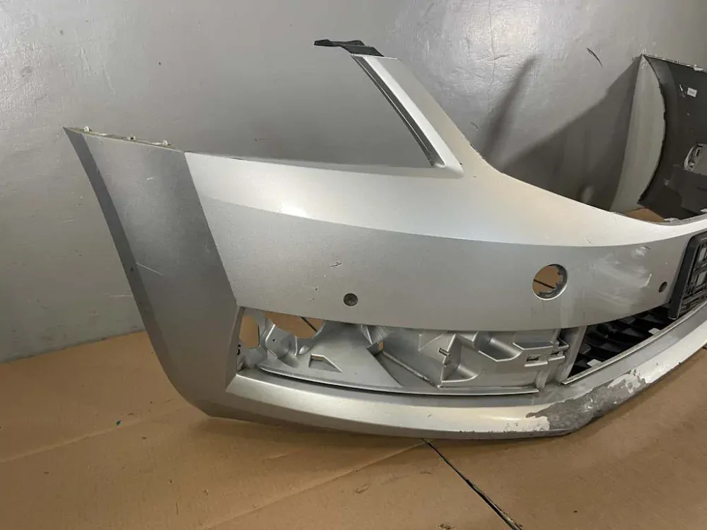 ŠKODA OCTAVIA 3 FACELIFT 2017-2019 - 5E - nárazník 4xPDC - 5E0807221N