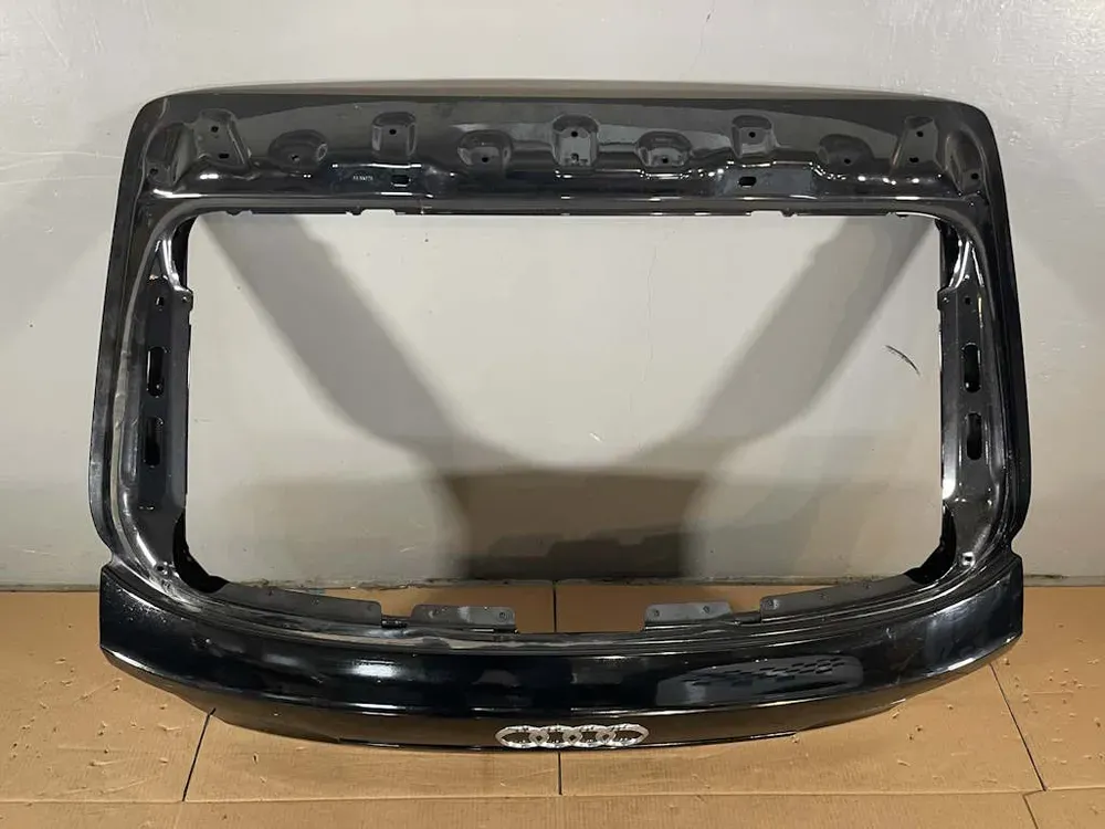 AUDI A4 - 8W - 2015-2023 - 5.dveře / víko kufru - AVANT / COMBI