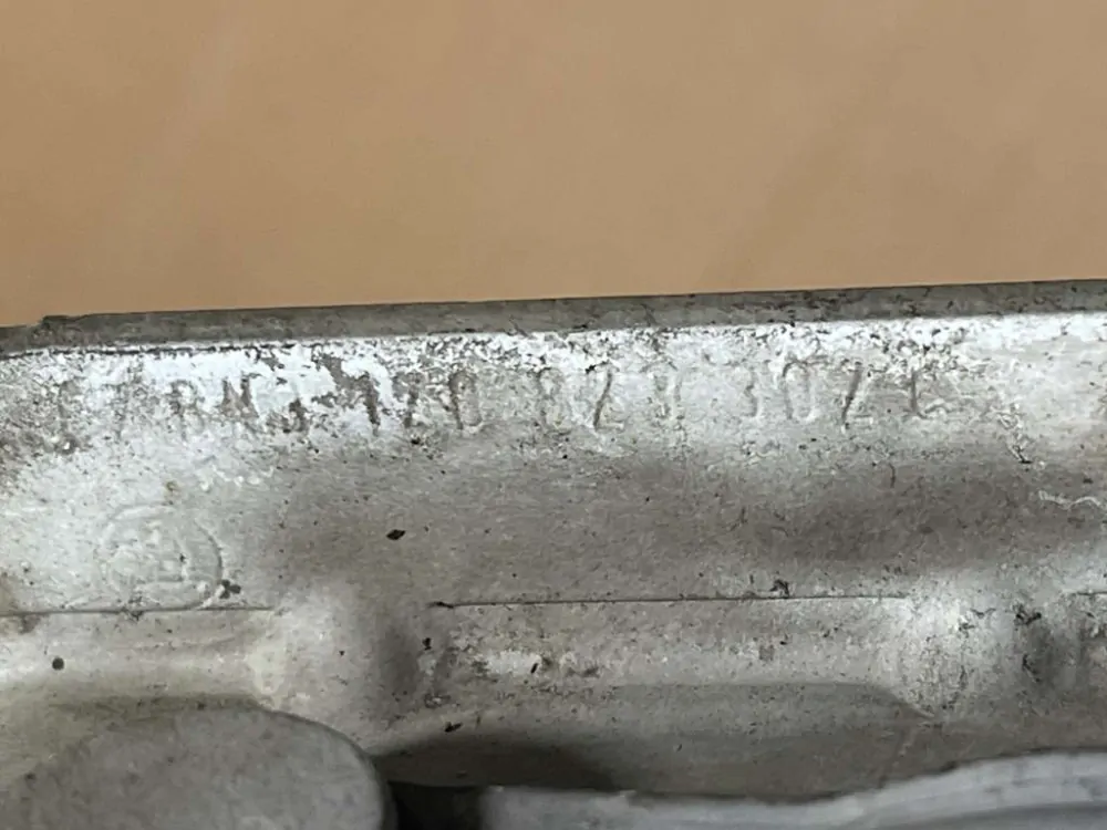 ŠKODA OCTAVIA 2 - 1Z - 2004-2009 - panty kapoty LP+PP - 1Z0823301C 1Z0823302C