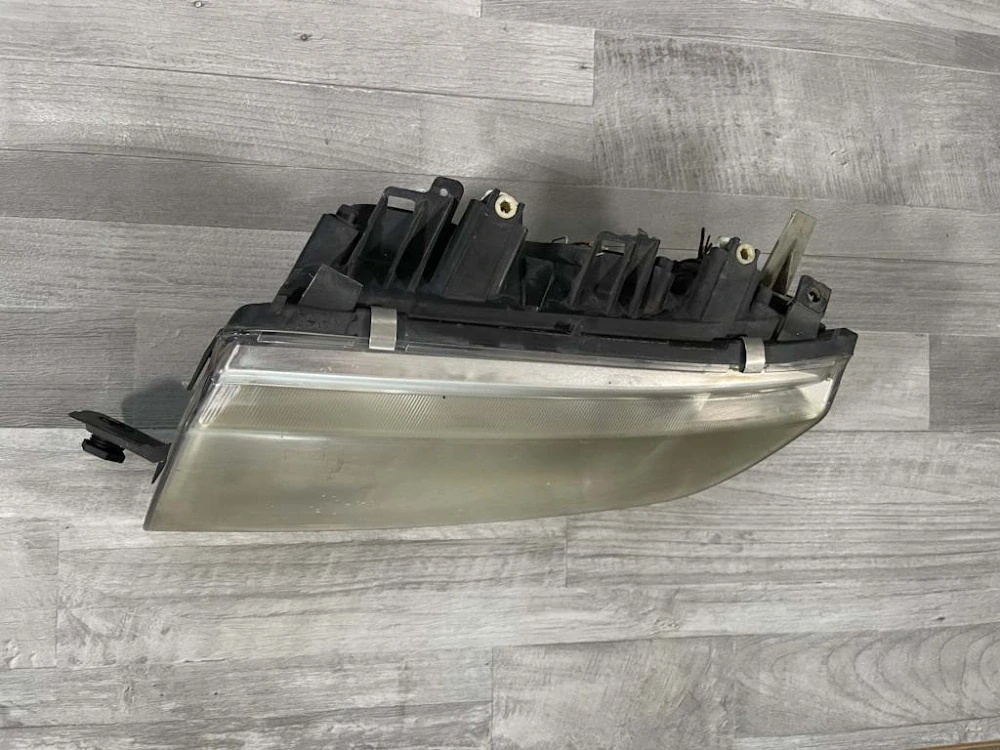 ŠKODA FABIA 1 1999-2007 - 6Y - světlo LP