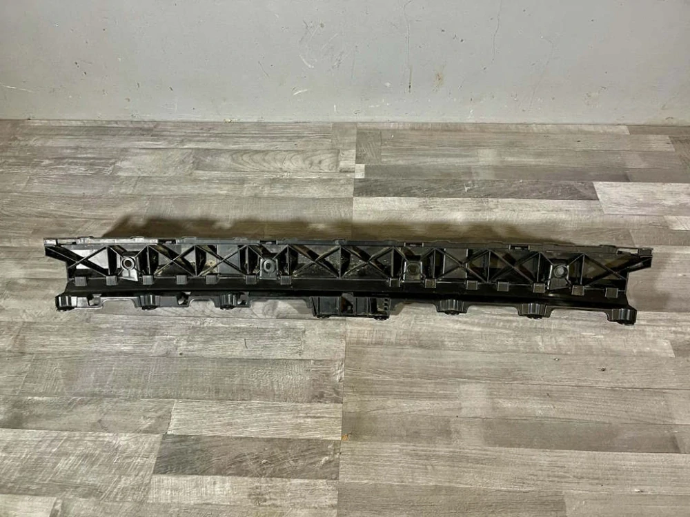 VW T-ROC - 2017-2020 - 2GA - držák zadního nárazníku - 2GA807863A