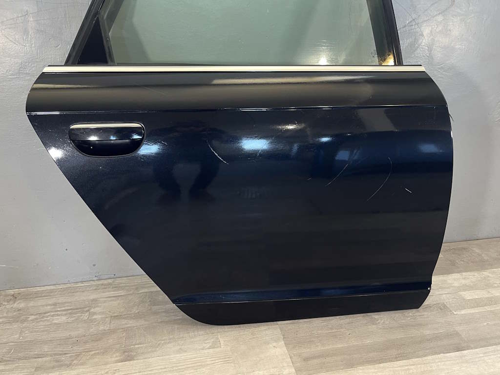 AUDI A6 - 4F - C6 - 2004-2011 - dveře PZ SEDAN - LZ9Y