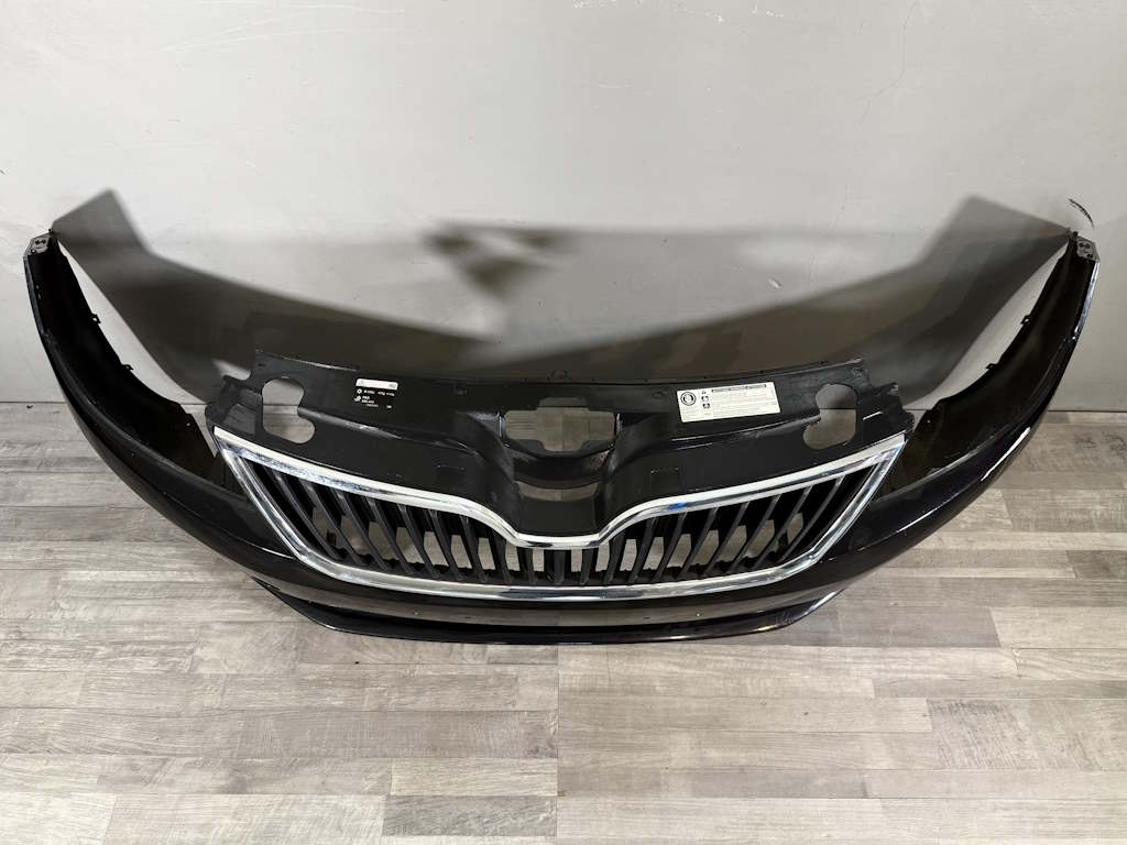 ŠKODA RAPID - 5JA - 2012-2017 - nárazník + maska - 5JA807221 5JA853668