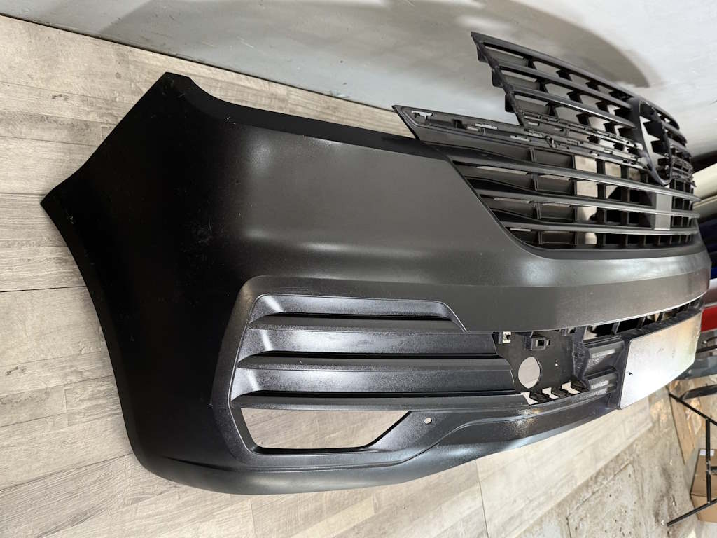 VW TRANSPORTER T6.1 - 7L - 2019-2024 - nárazník - 7LA807221F