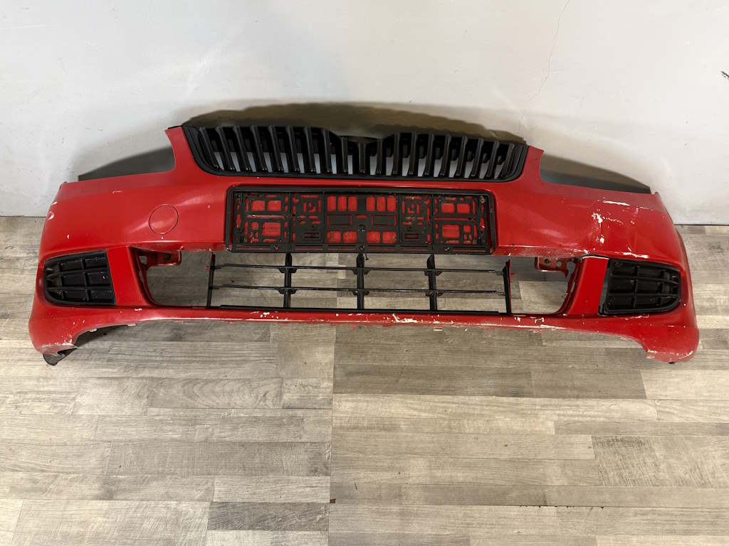 ŠKODA FABIA 2 - 5J - 2010-2014 - FACELIFT - nárazník + maska - 5J0807221D 5J0853668B