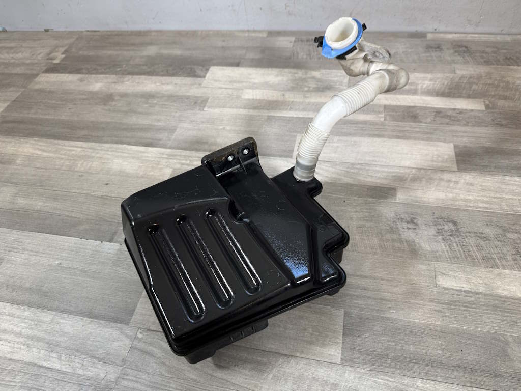 ŠKODA FABIA 2 - 5J - 2010-2014 - FACELIFT - nádobka ostřikovačů - 1K0955453 Q/R/S