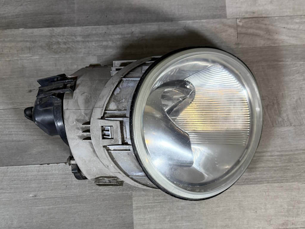 VW NEW BEETLE A5 - 5C5 - 2012-2019 - světlo PP - 1C0941006J