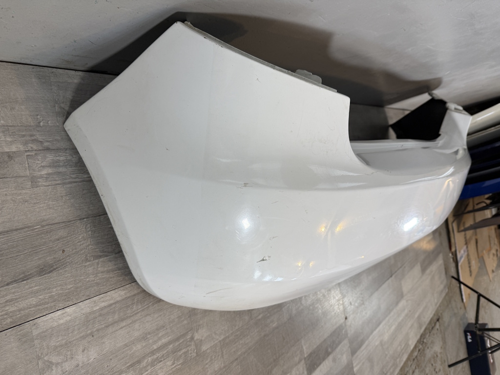 ŠKODA FABIA 2 - 5J - 2007-2014 - zadní nárazník HATCHBACK - LPG - 5J6807421H