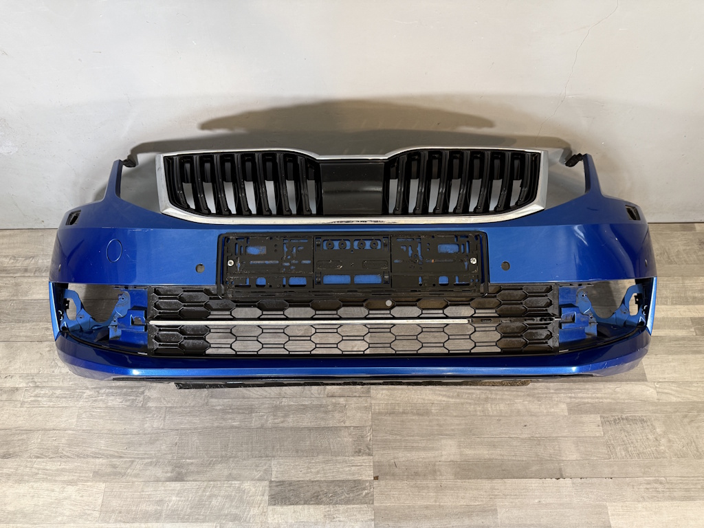 ŠKODA OCTAVIA 3 2017-2019 - FACELIFT - 5E - nárazník + maska - OST + 4xPDC - 5E0807221N 5E0807611D