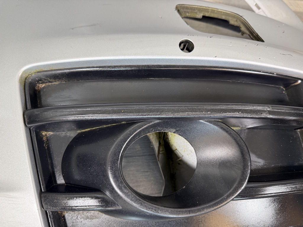 AUDI Q5 2008-2017 - 8R - plast nárazníku + mřížka PP - 8R0807682G 8R0807438H